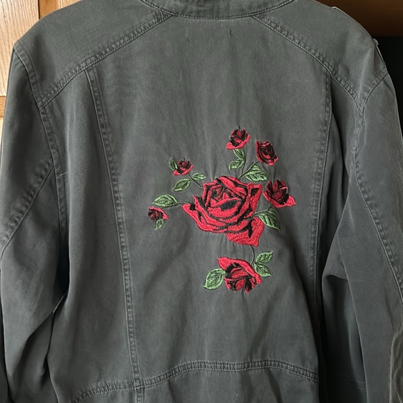 4/$20 Maurice’s 2X gray jacket - Picture 5 of 5